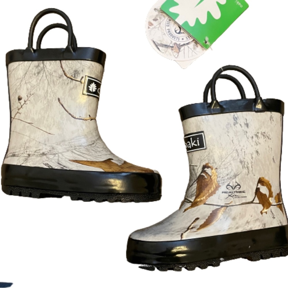 OAKI Realtree Snow Camo print rubber rain boots 6T